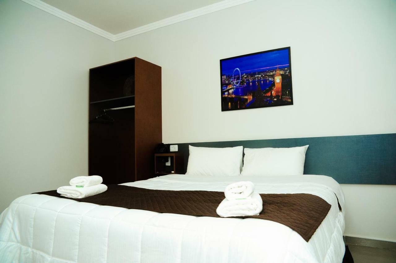 London Executive Hotel Cafelandia  Екстер'єр фото