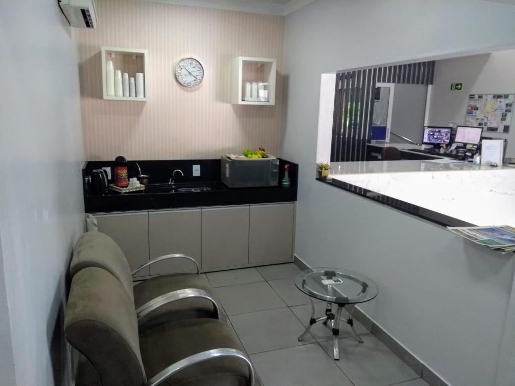 London Executive Hotel Cafelandia  Екстер'єр фото